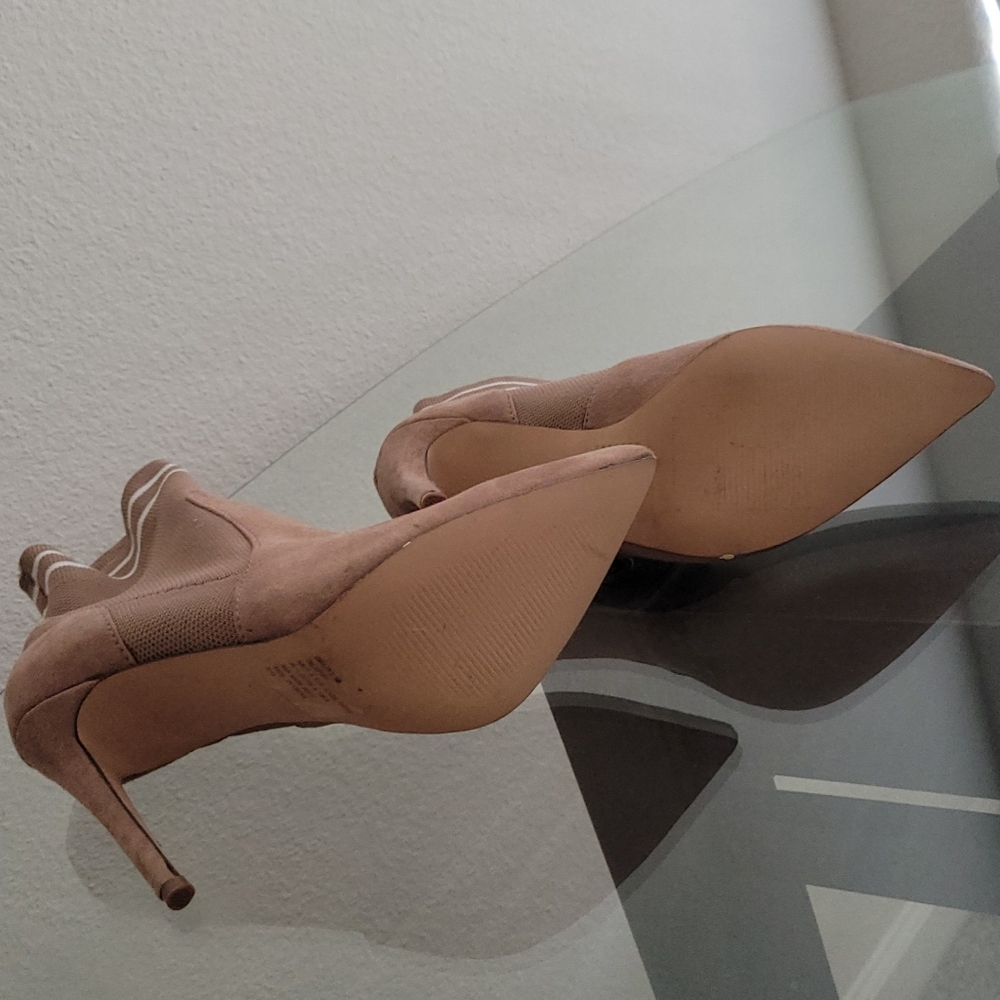 Steve Madden Emilia Brown Blush White Sock Booties - Picture 3 of 3